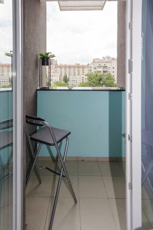 קייב Charming Studio In The Center מראה חיצוני תמונה